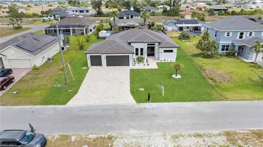 Bird's eye view featuring a residential view