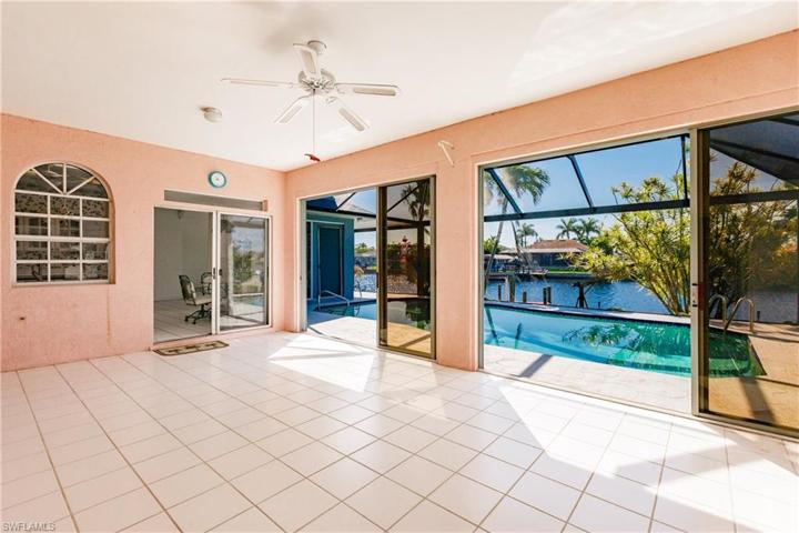 2518 SW 52nd LN, CAPE CORAL FL 33914