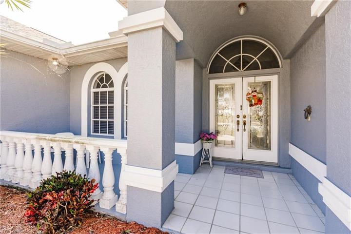 2518 SW 52nd LN, CAPE CORAL FL 33914