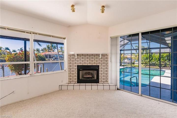 2518 SW 52nd LN, CAPE CORAL FL 33914