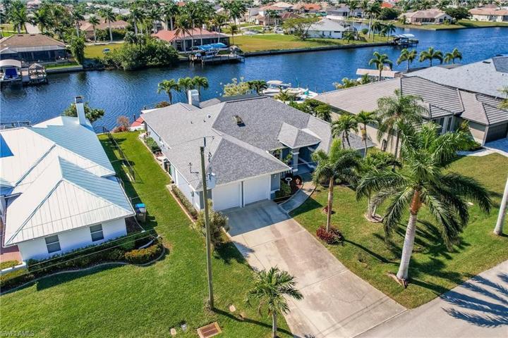 2518 SW 52nd LN, CAPE CORAL FL 33914