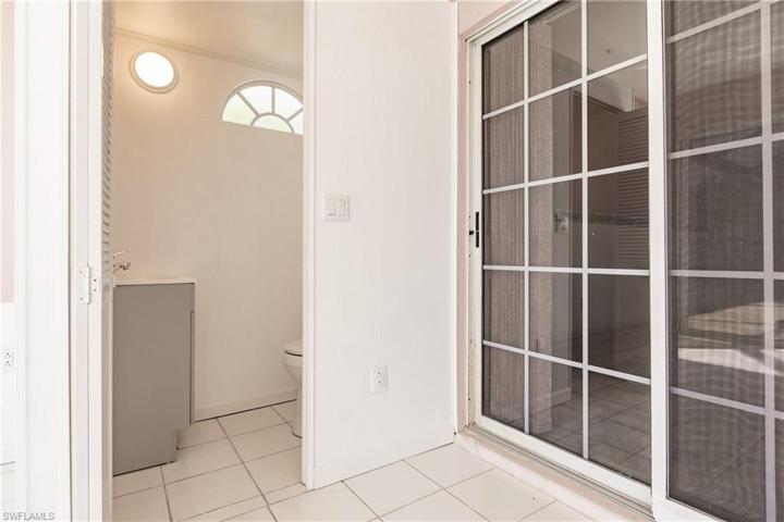 2518 SW 52nd LN, CAPE CORAL FL 33914