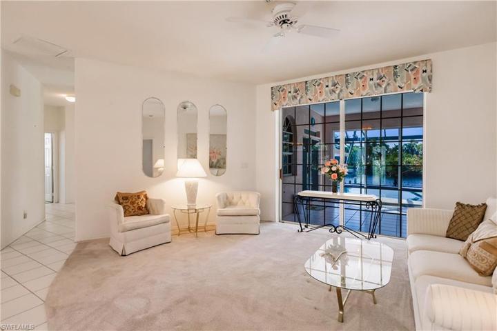 2518 SW 52nd LN, CAPE CORAL FL 33914