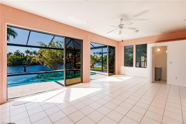 2518 SW 52nd LN, CAPE CORAL FL 33914