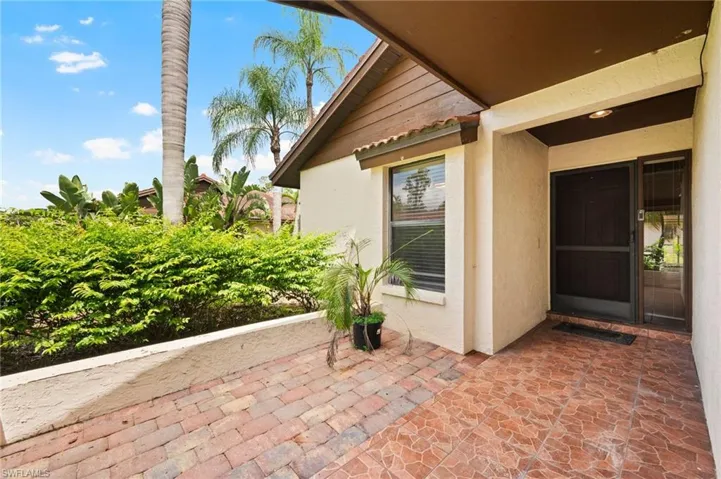 Formal Covered Entry with Paver Stone Walk