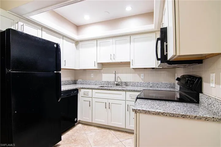 624 Se 13th St 1, Cape Coral, Florida 33990