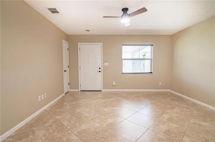 624 Se 13th St 1, Cape Coral, Florida 33990