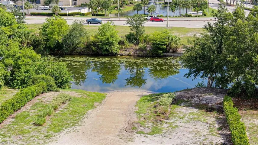 624 Se 13th St 1, Cape Coral, Florida 33990