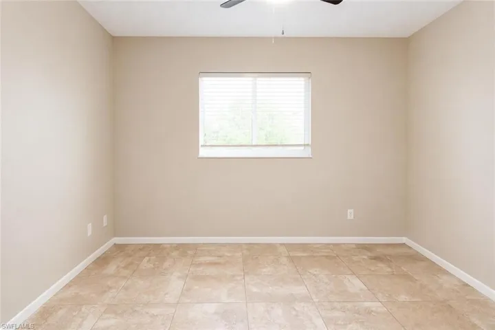 624 Se 13th St 1, Cape Coral, Florida 33990
