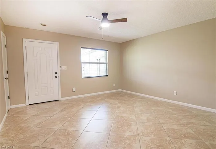 624 Se 13th St 1, Cape Coral, Florida 33990