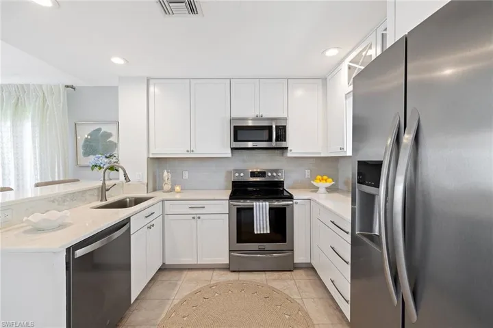 1538 Oyster Catcher Pt 1538c, Naples, Florida 34105