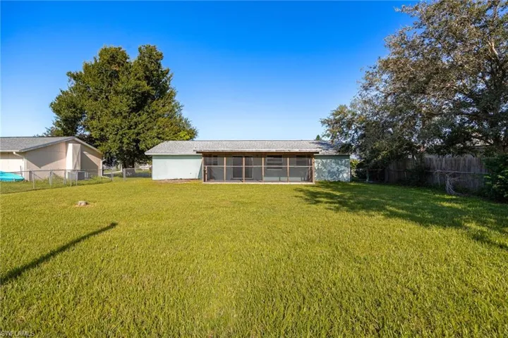 2526 Ivanhoe St, Port Charlotte, Florida 33952