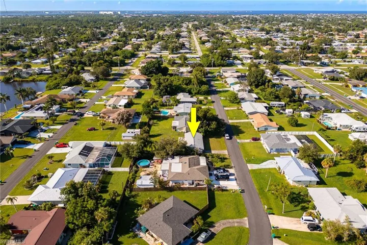 2526 Ivanhoe St, Port Charlotte, Florida 33952