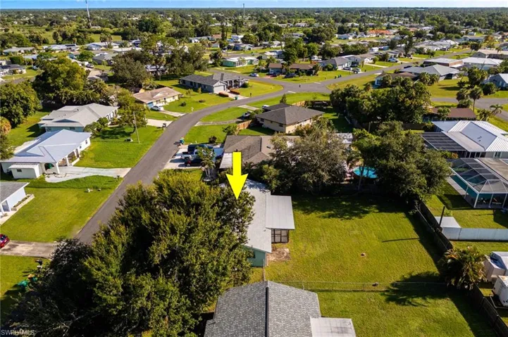 2526 Ivanhoe St, Port Charlotte, Florida 33952