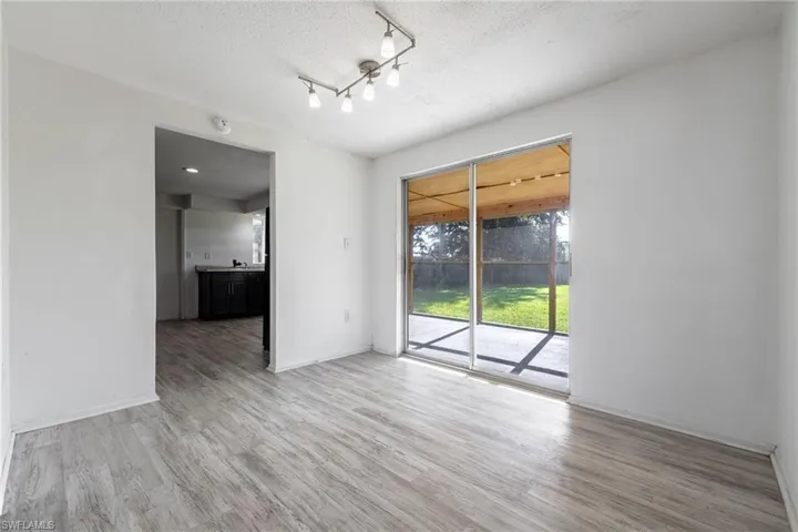 2526 Ivanhoe St, Port Charlotte, Florida 33952