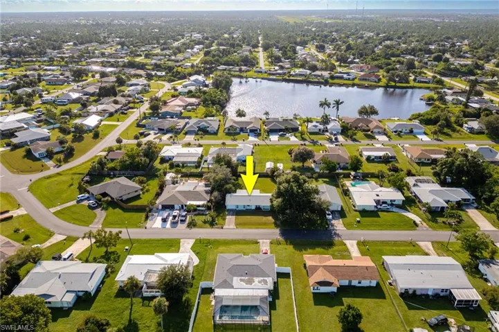 2526 Ivanhoe St, Port Charlotte, Florida 33952