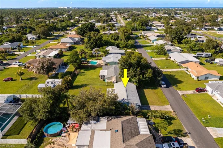 2526 Ivanhoe St, Port Charlotte, Florida 33952