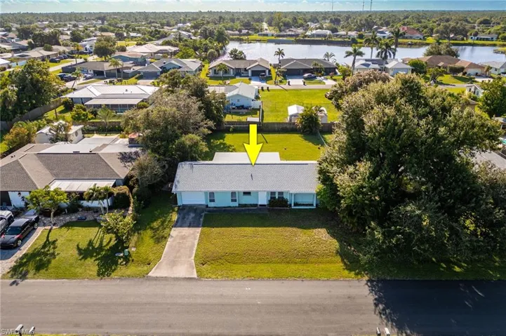2526 Ivanhoe St, Port Charlotte, Florida 33952