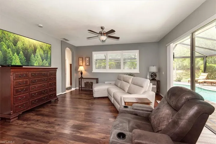 9646  Blue Stone  CIR, Fort Myers, FL 33913