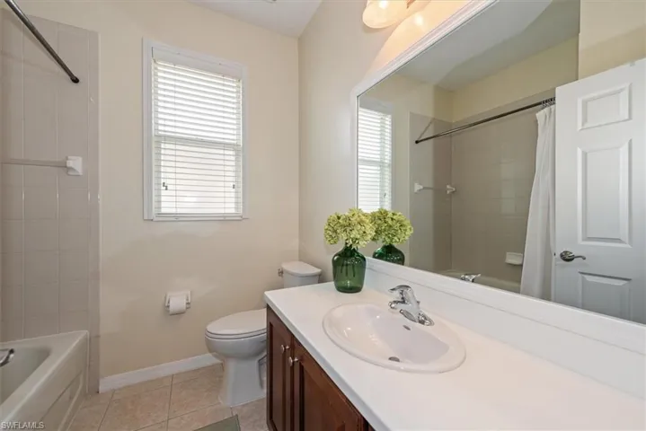 9646  Blue Stone  CIR, Fort Myers, FL 33913
