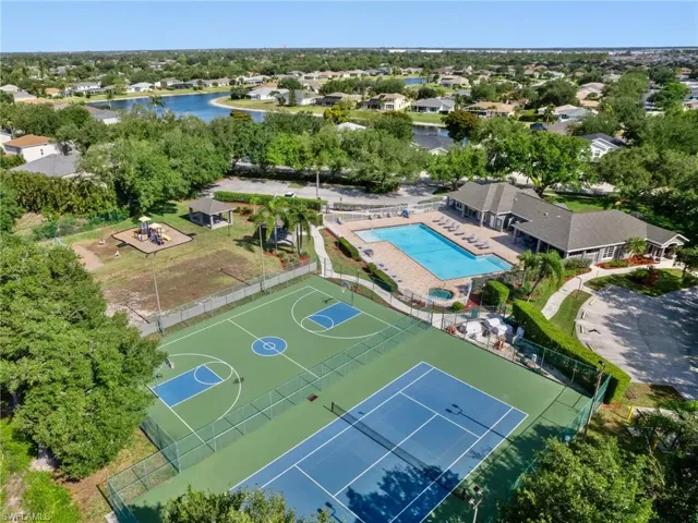 17869  Oakmont Ridge  CIR, Fort Myers, FL 33967