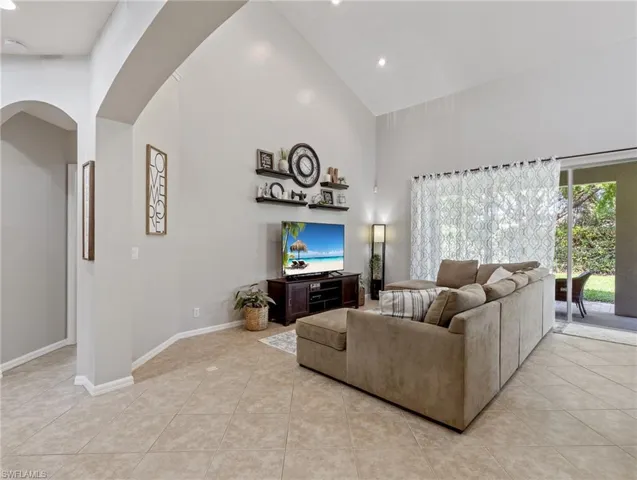 17869  Oakmont Ridge  CIR, Fort Myers, FL 33967
