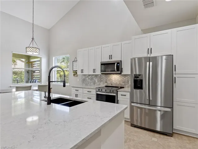 17869  Oakmont Ridge  CIR, Fort Myers, FL 33967