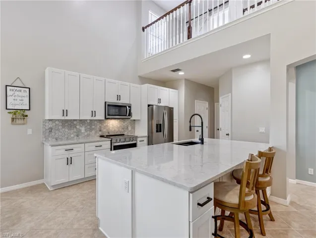 17869  Oakmont Ridge  CIR, Fort Myers, FL 33967