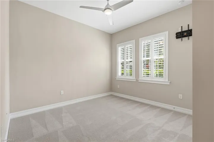 10240 Avonleigh Dr, Bonita Springs, Florida 34135