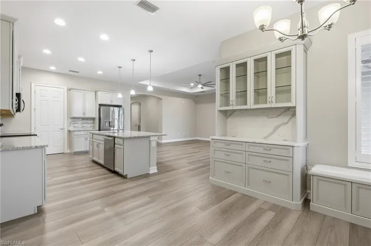 10240 Avonleigh Dr, Bonita Springs, Florida 34135