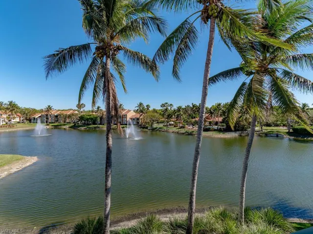 1185  Wildwood Lakes  BLVD, Naples, FL 34104