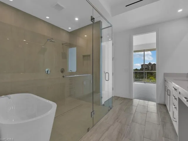4810 Pelican Colony Blvd 304, Bonita Springs, Florida 34134