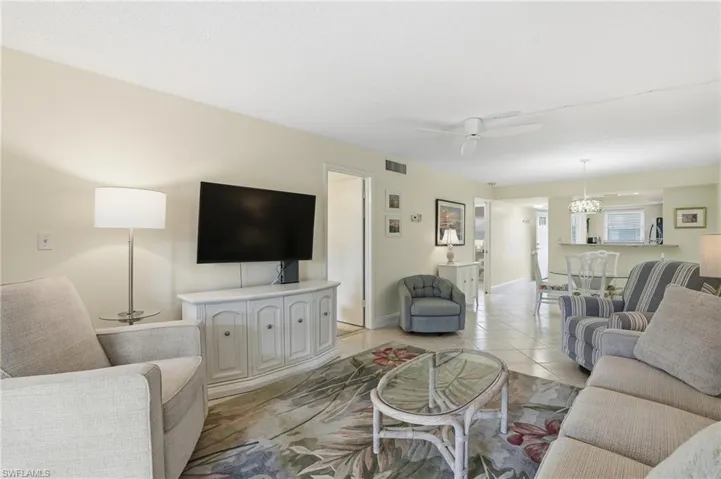 3150 Binnacle Dr 115, Naples, Florida 34103