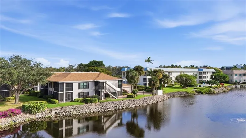 3150 Binnacle Dr 115, Naples, Florida 34103
