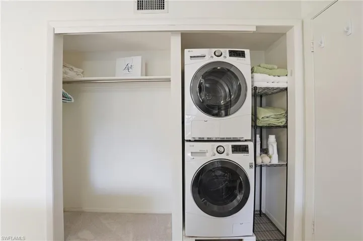 3150 Binnacle Dr 115, Naples, Florida 34103