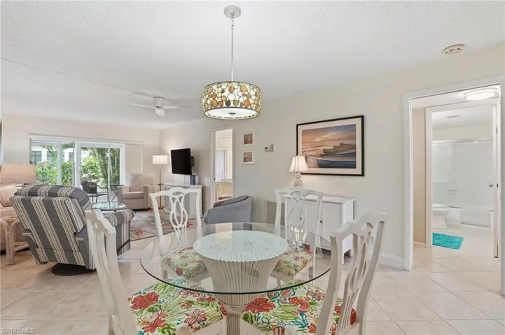 3150 Binnacle Dr 115, Naples, Florida 34103