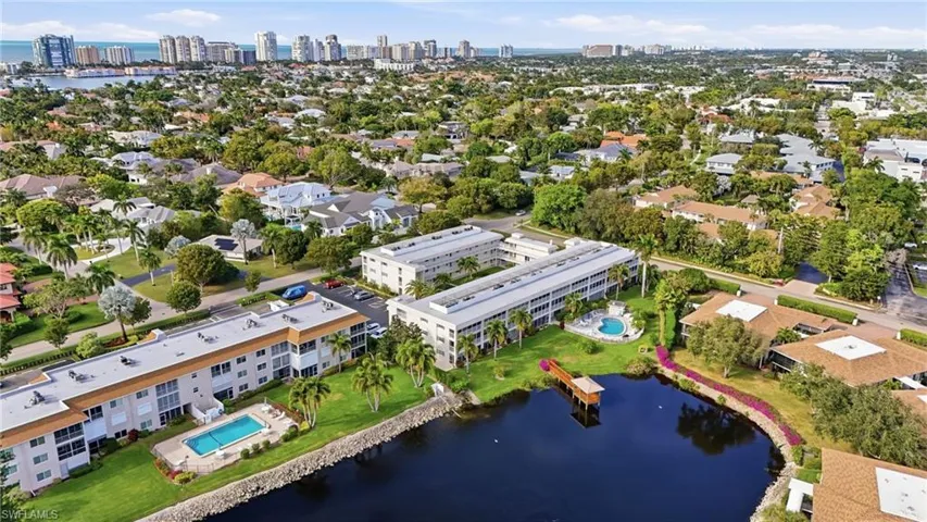 3150 Binnacle Dr 115, Naples, Florida 34103