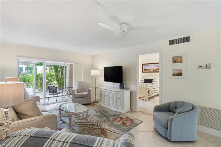 3150 Binnacle Dr 115, Naples, Florida 34103