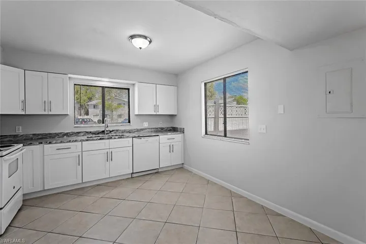 7737  Tamara Lee  CT, Fort Myers, FL 33907