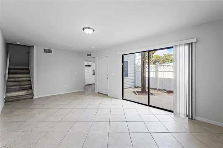 7737  Tamara Lee  CT, Fort Myers, FL 33907
