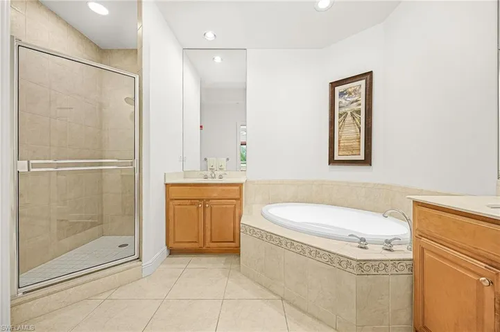 4182 Bay Beach Ln 722, Fort Myers Beach, Florida 33931