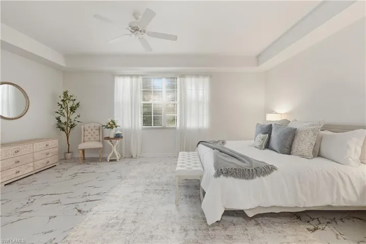 2150 Aberdeen Ln # 7, Naples, Florida 34109