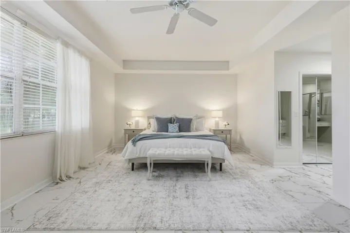 2150 Aberdeen Ln # 7, Naples, Florida 34109