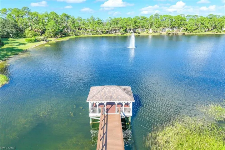 1732  Tarpon Bay S DR, Naples, FL 34119