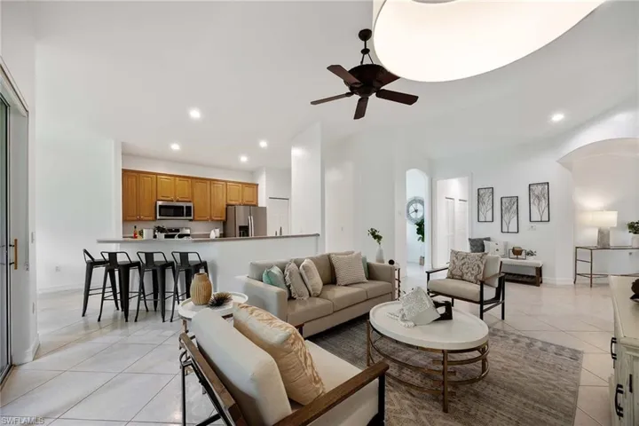 1732  Tarpon Bay S DR, Naples, FL 34119