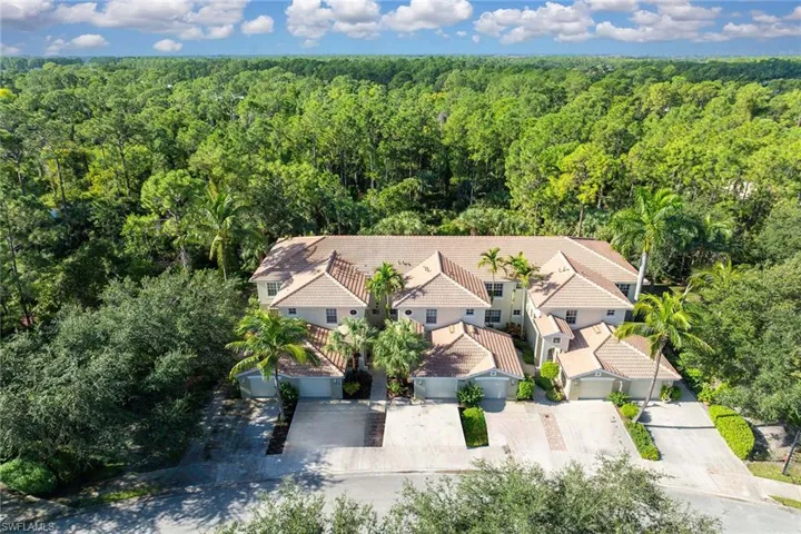 1732  Tarpon Bay S DR, Naples, FL 34119