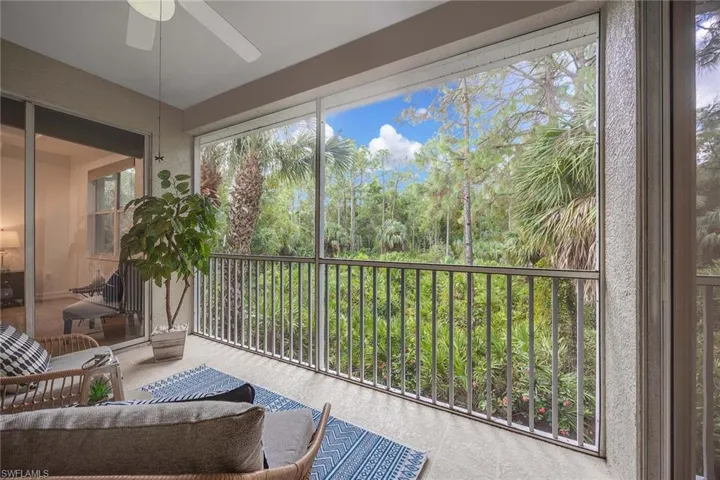 1732  Tarpon Bay S DR, Naples, FL 34119