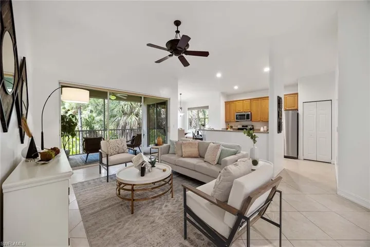 1732  Tarpon Bay S DR, Naples, FL 34119