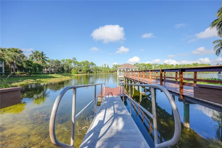 1732  Tarpon Bay S DR, Naples, FL 34119