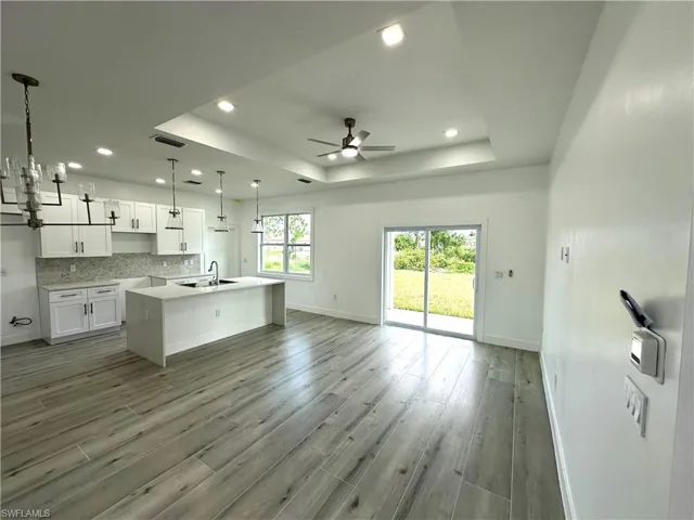 2607  10th SW ST, Lehigh Acres, FL 33976
